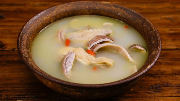 胡椒豬肚雞料理示意圖